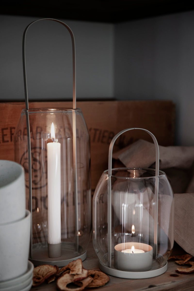 Laternen von Ernst in beige - zaubern warmes Licht und gemütliche Stimmung auf Tisch, Boden oder Terrasse.