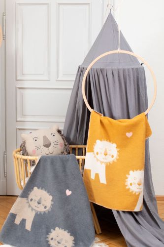 Babydecke "Löwe" von David Fussengger - eideales Gechenk für Kinder und Babys
