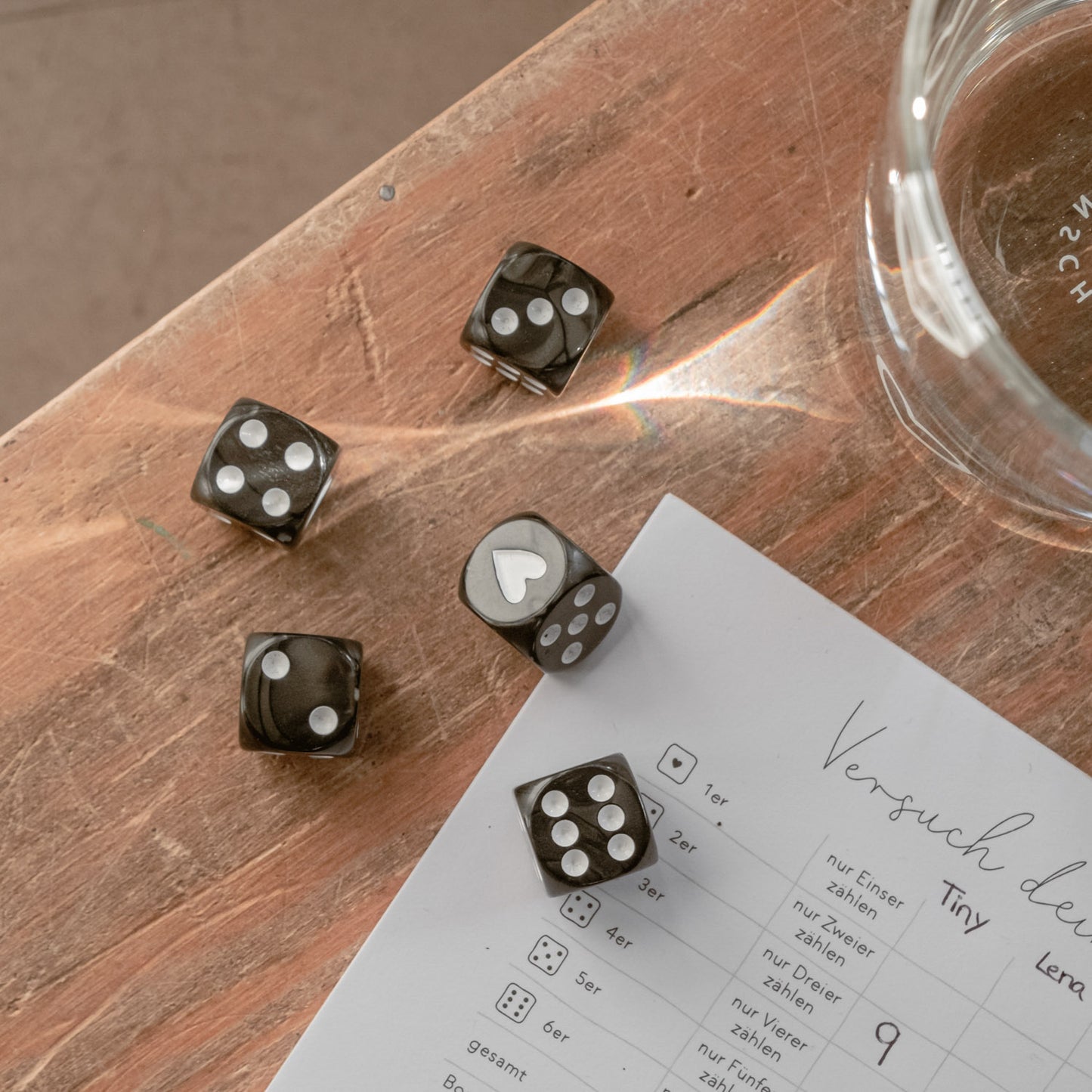 Würfelset Perlmutt – in Aktion