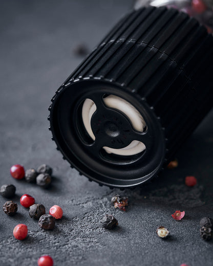 Pfeffermühle "Pink Peppermix" von Nicolas Vahé - Hochwertige Keramikmühle