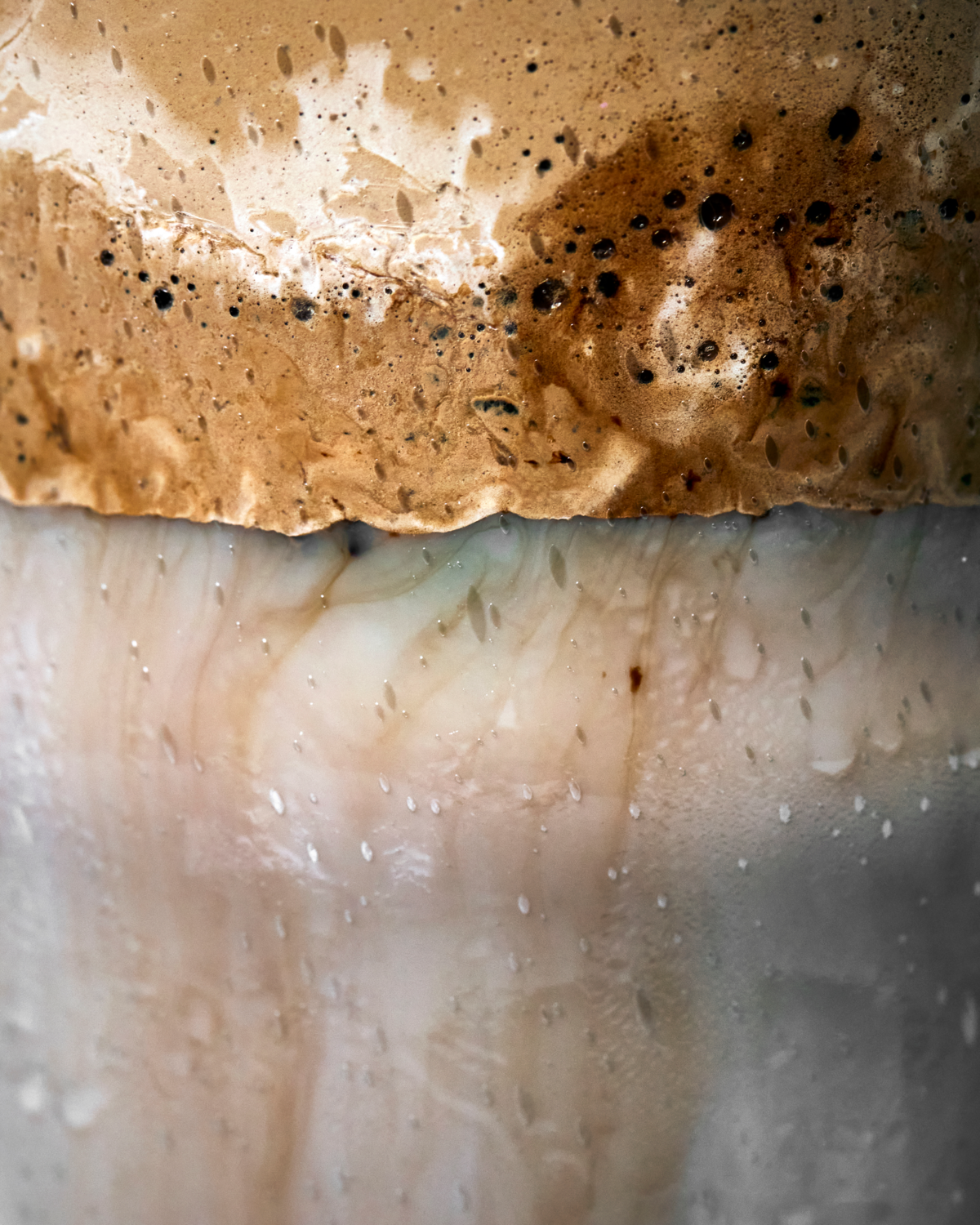 Sirup "Caramel" von Nicolas Vahé - ideal zum Verfeinern von Kaffee oder Desserts