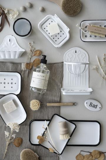 Seifenschale in weiß aus Emaille von IB Laursen - hochwertiges Material 