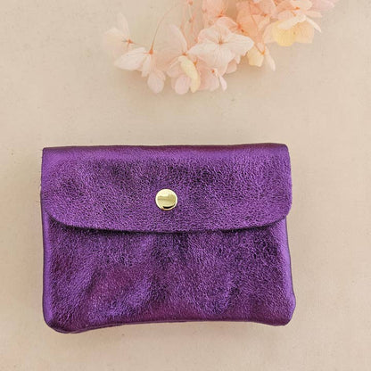 Portemonnaie aus schimmerndem Leder in violett - Ideal für den Alltag oder für die nächste Party. Hergestellt in Italien.
