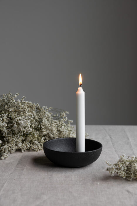 Lidatorp in glossy schwarz Ø1cm von Storefactory - vielfältige Dekomöglichkeiten zu jeder JAhreszeit