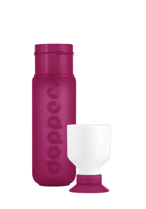 Dopper 450 ml Trinkflasche in der Farbe Funky Fuchsia - mit integriertem Becher