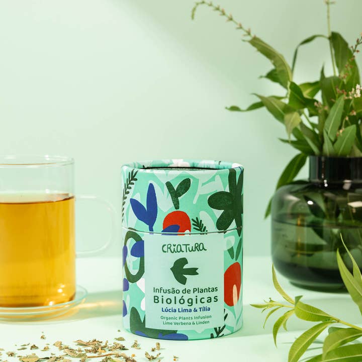 Bio Tee aus Portugal von Criature aus Zitronenverbene und Linde. Liebevoll designte Verpackung. Ideal als Geschenk. 