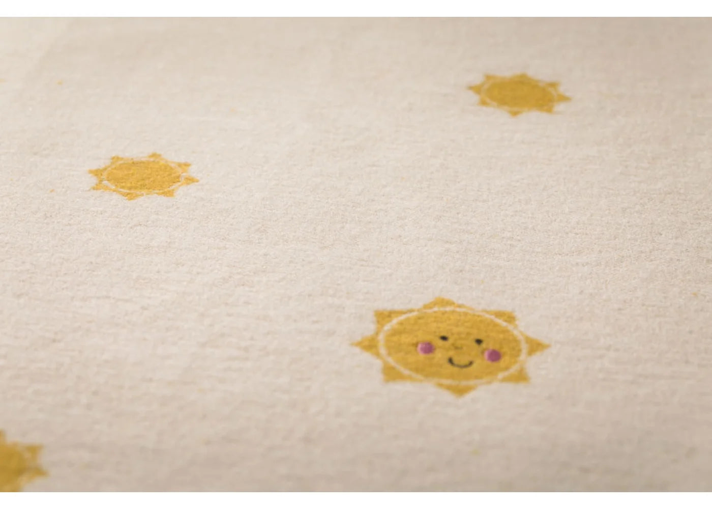 Babydecke "Sonne" von David Fussengger - liebevolles, kindgerechtes Design