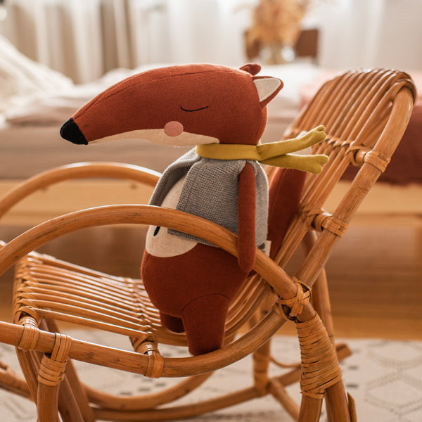 Fuchs "Fred" von Ava & Yves - detailreich gestaltet und liebevoll verarbeitet, ideal für Babys und Kinder.