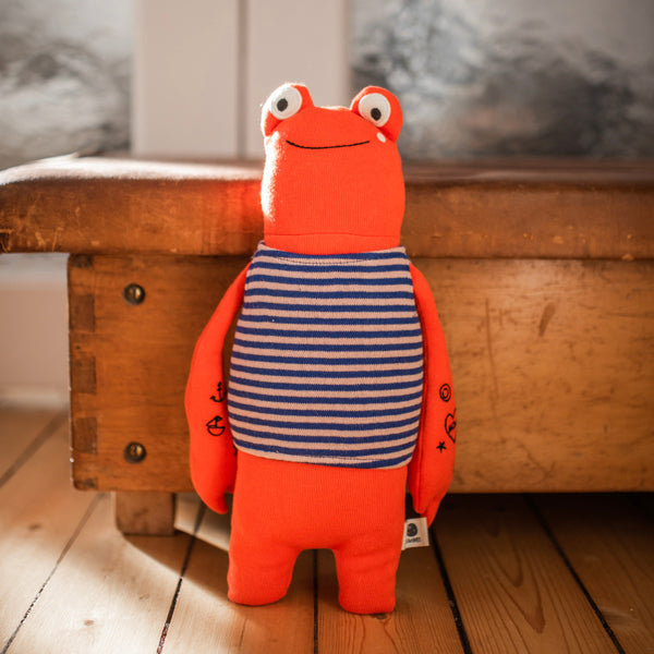 Hummer "Jack" von Ava & Yves - detailreich gestaltet und liebevoll verarbeitet, ideal für Babys und Kinder.