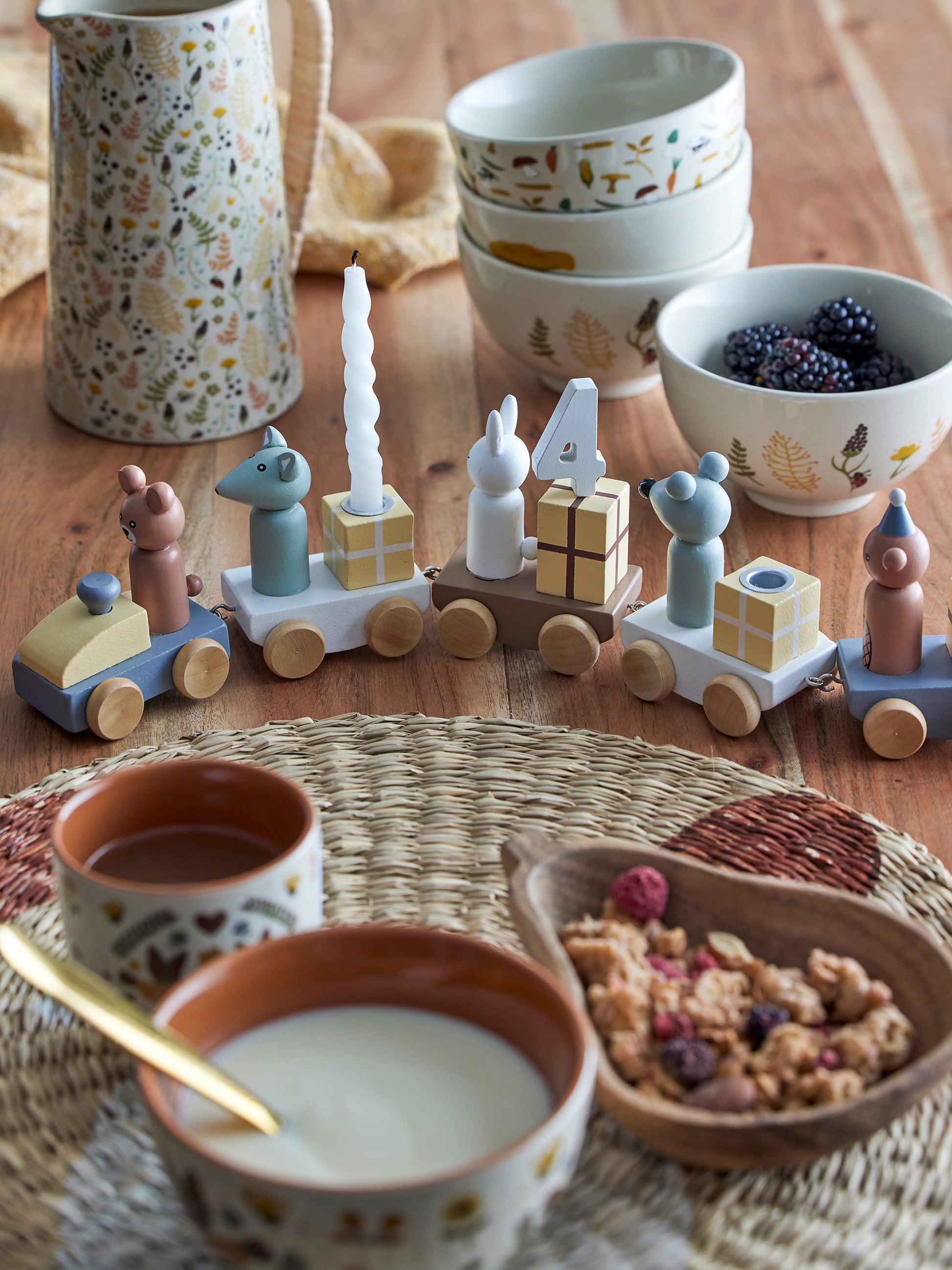 Geburtstagszug "Junaid" von Bloomingville - eine besondere Deko zum Geburtstag. 