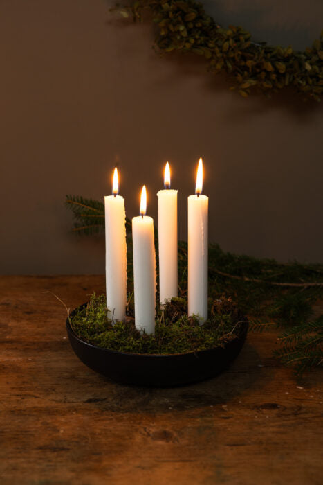 Granholmen in glossy black von Storefactory - ideal als Adventskranz