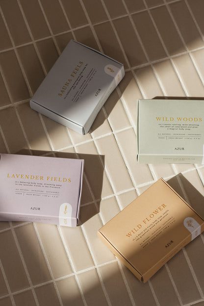 Verschiedene Seifen von Azur Natural Bodycare mit Produktverpackung – Geschenkideen im skandinavischen Stil