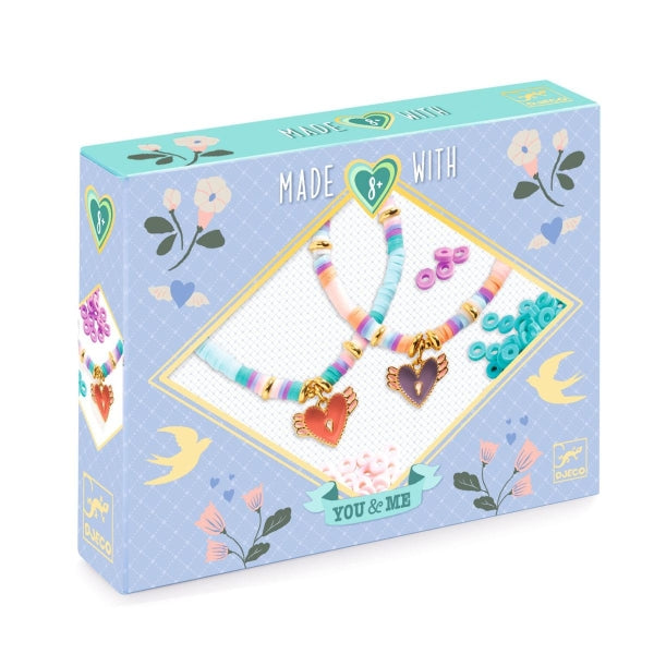 Schmuckset "Herzen & Flügel" von Djeco - kreativer Bastelspaß ab 6 Jahren.