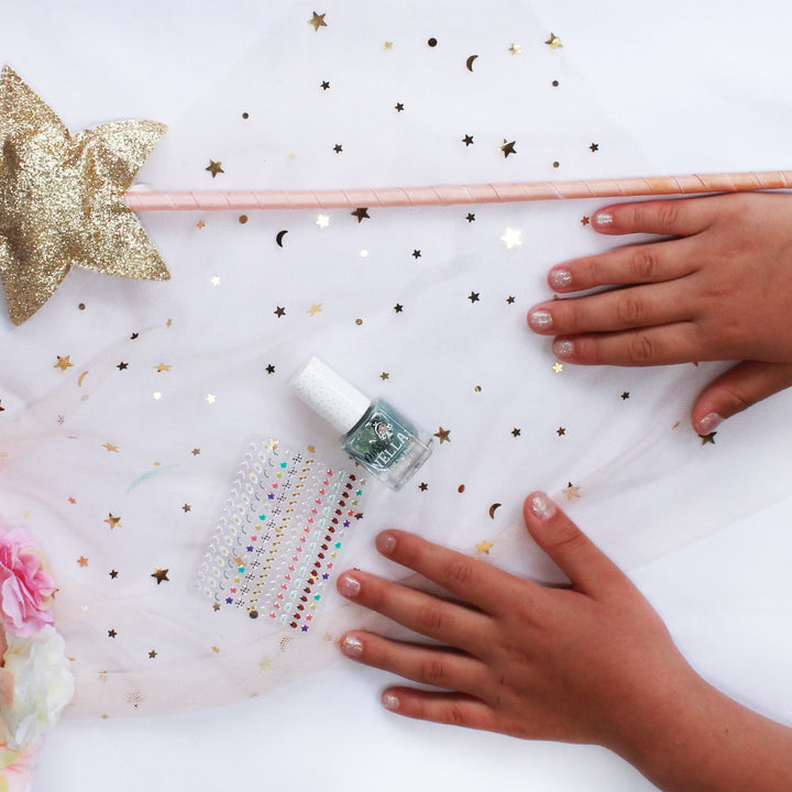 Kindrnagellack "Bibbidi Bobbidi Boo" von Miss Nella - kinderleicht aufzutragen