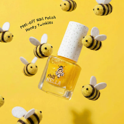 Der Kindernagellack "Honey Twinkles" im sonnigen Gelb von Miss Nella. Speziell für Kindr entwickelt.  