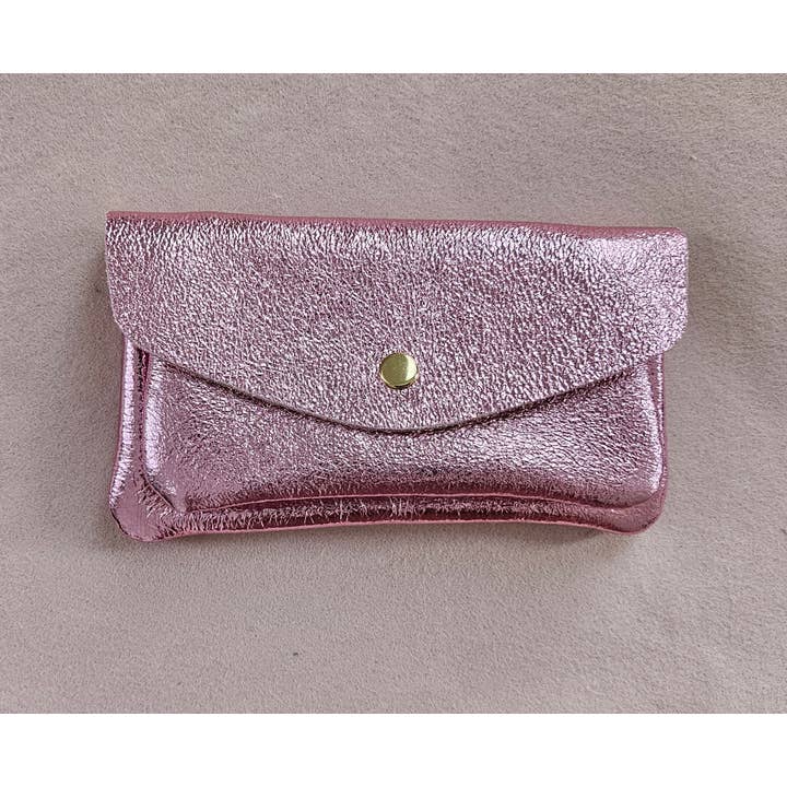 Portemonnaie aus schimmerndem Leder in hellrosa -  Ideal für den Alltag oder für die nächste Party.