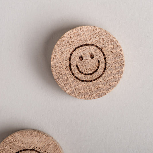 Holzmagnete 3er Set Smiley von Eulenschnitt – aus Eichenholz gefertigt