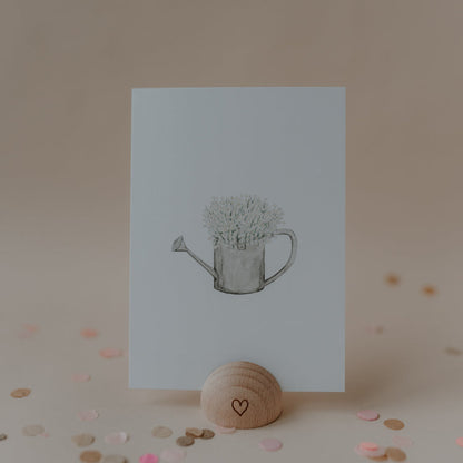 Liebevoll designte Postkarte „Flower Can“ von Eulenschnitt:Aquarelldesign, 400g Papier, made in Germany.Rückseite blanko. 