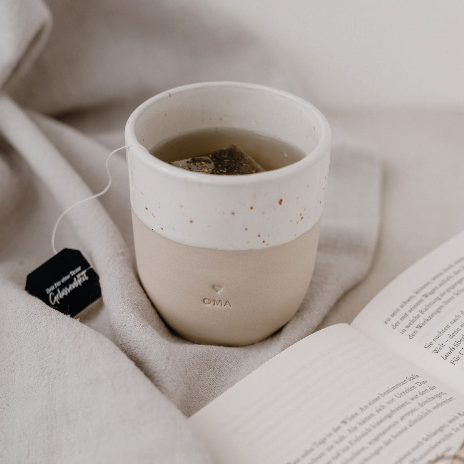 Becher Oma von Eulenschnitt – stilvoller Alltagsbegleiter für Kaffee und Tee