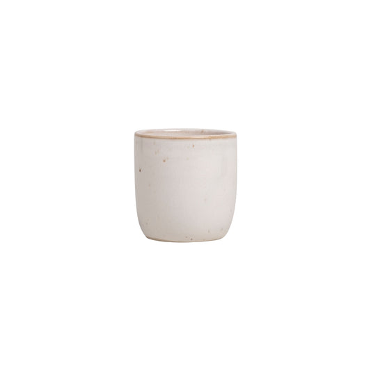 Espressobecher Calma von Eulenschnitt – handgemachter Steingutbecher im Scandi Look