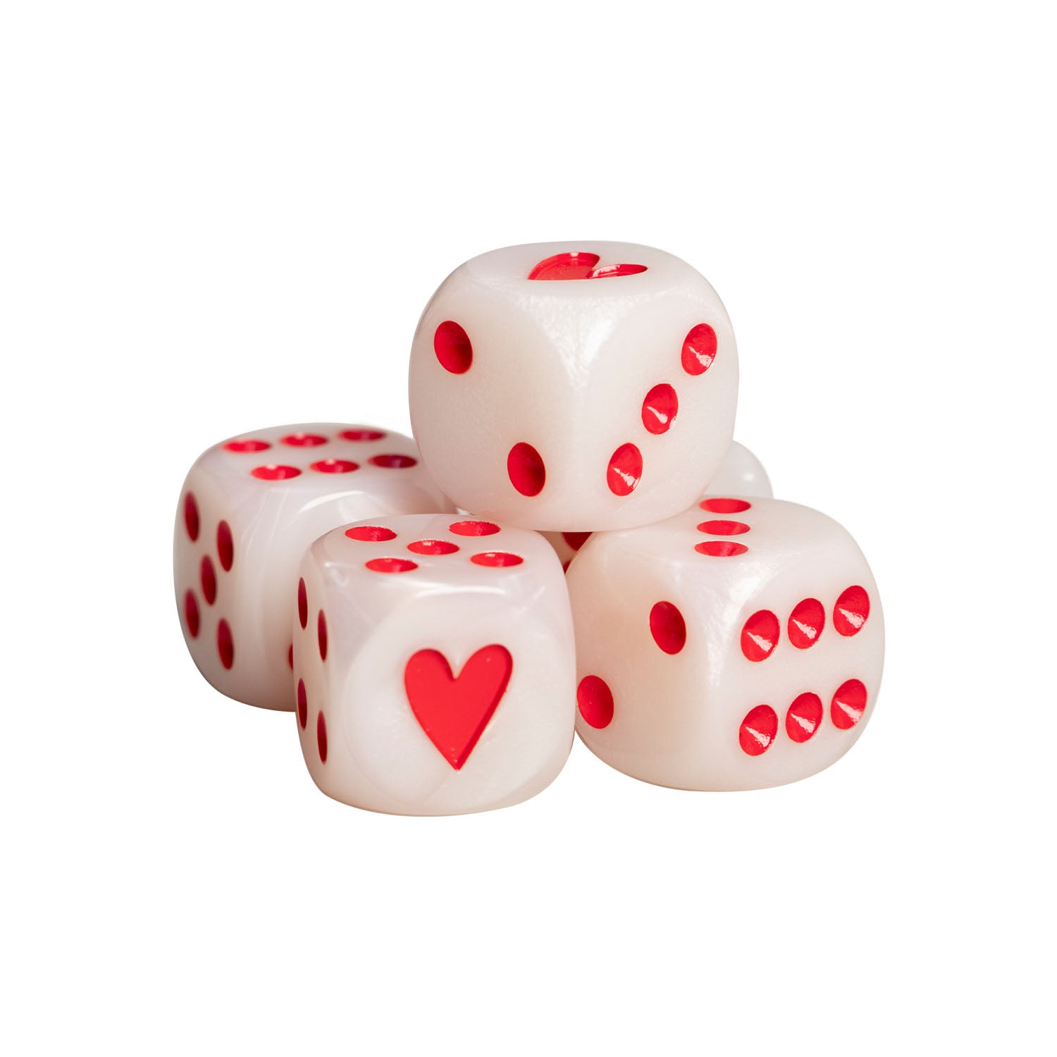 Würfelset Perlmutt mit roten Zahlen von Eulenschnitt – stilvolle Spielwürfel mit Herz