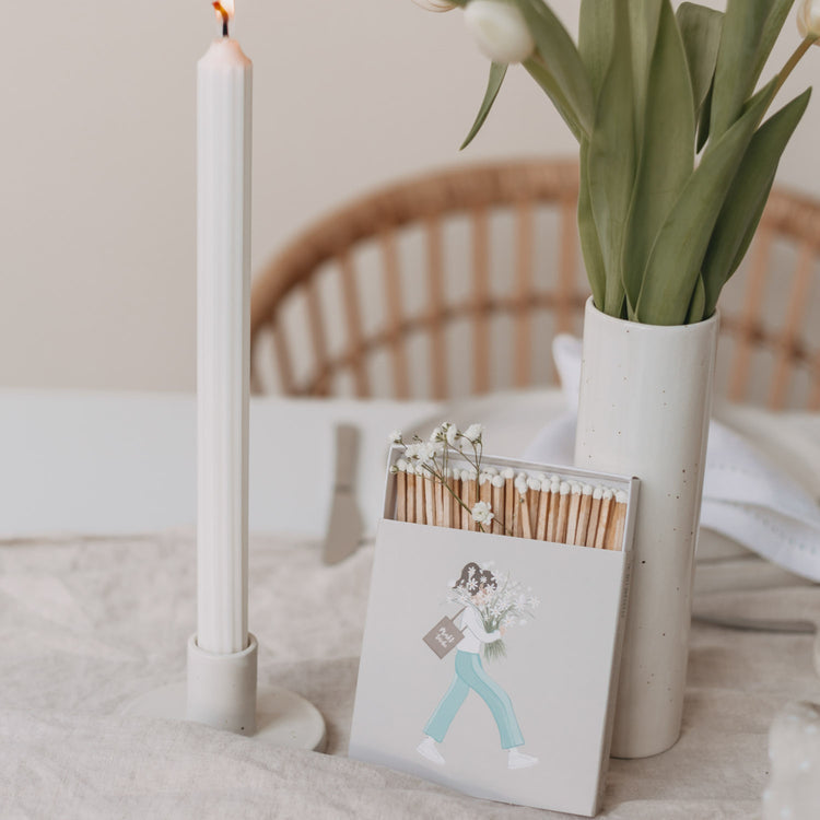Streichhölzer "Blumenmädchen" von Eulenschnitt - Eyecatcher auf jedem Küchentisch, tolles Geschenk