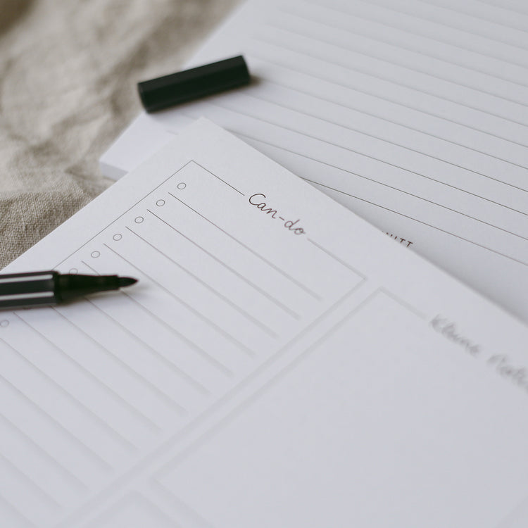 Notizblock "Can do" von Eulenschnitt - Anwendungsbeispiel mit Stift